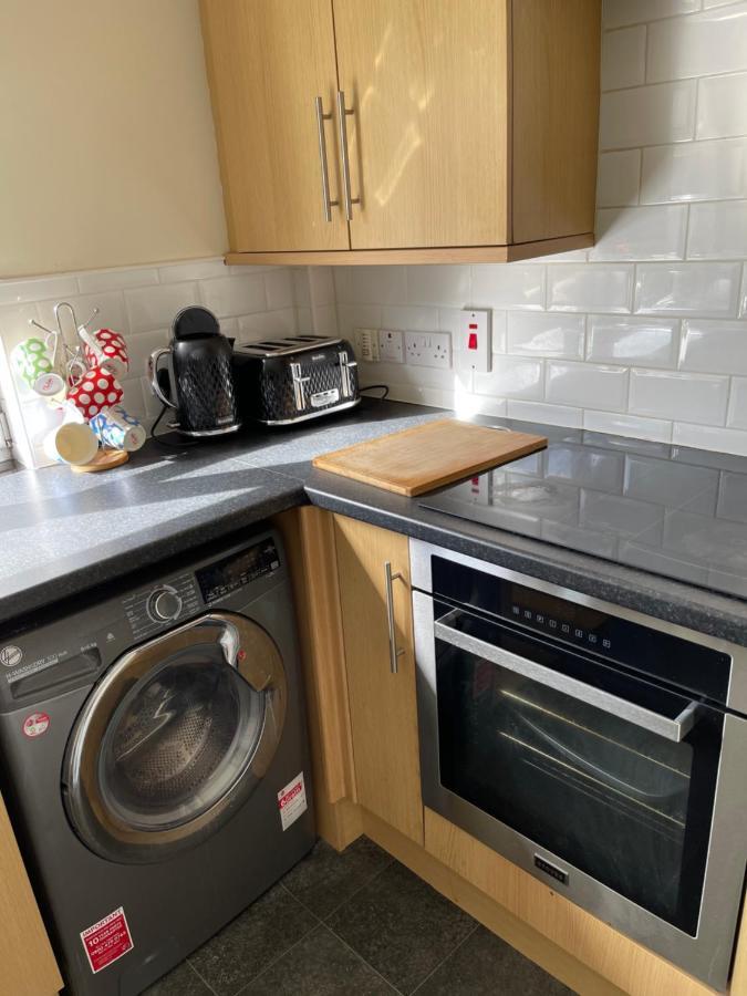 Fife Apartments Ντανφέρμλιν Εξωτερικό φωτογραφία