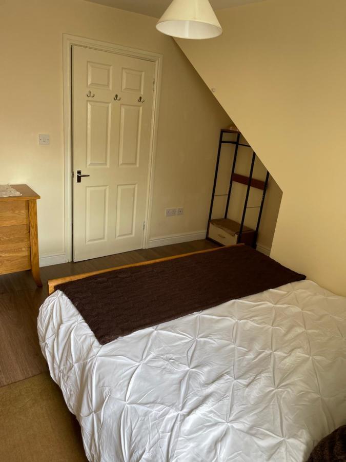 Fife Apartments Ντανφέρμλιν Εξωτερικό φωτογραφία