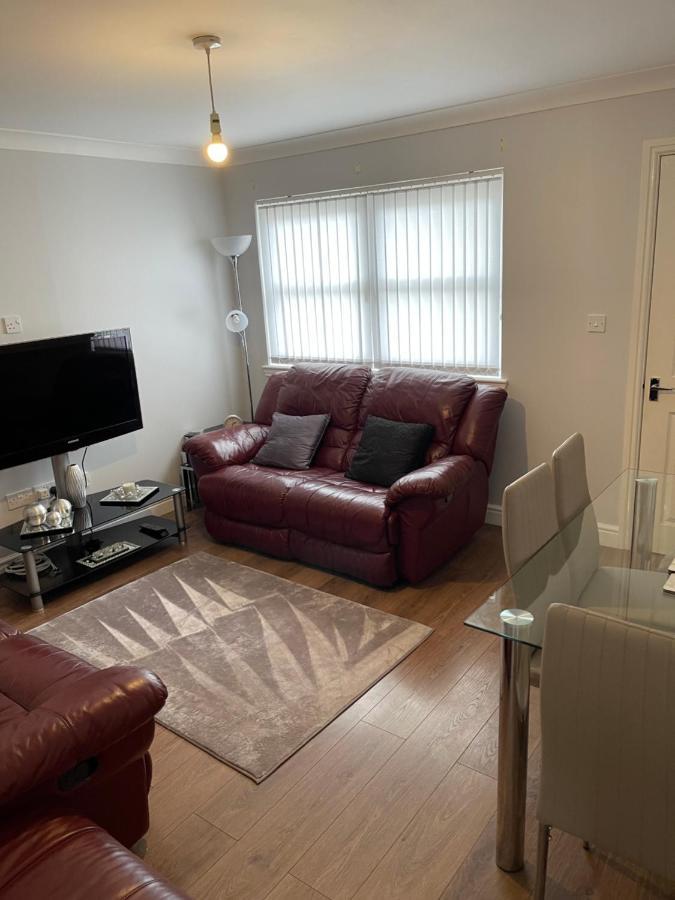 Fife Apartments Ντανφέρμλιν Εξωτερικό φωτογραφία