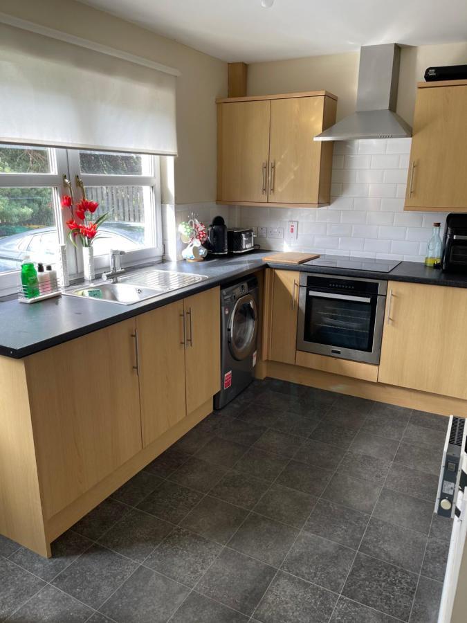 Fife Apartments Ντανφέρμλιν Εξωτερικό φωτογραφία