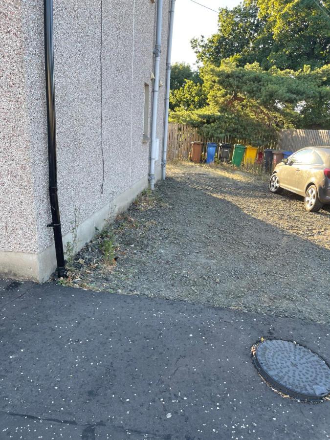 Fife Apartments Ντανφέρμλιν Εξωτερικό φωτογραφία